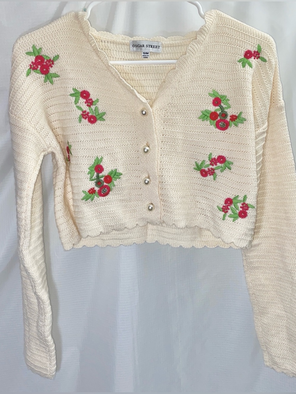 Oscar Street Cream Cropped Button-Front Sweater with Red Floral Embroidery